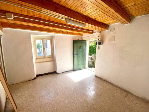 casa indipendente in vendita a Ronco Scrivia in zona Pietrafraccia