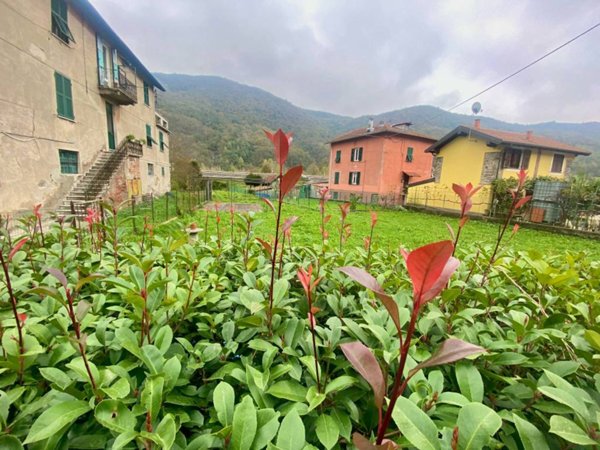 appartamento in vendita a Ronco Scrivia in zona Isolabuona
