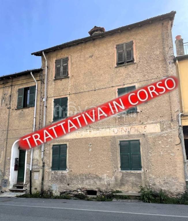 appartamento in vendita a Ronco Scrivia in zona Borgo Fornari