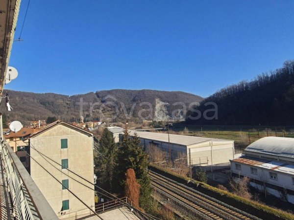 appartamento in vendita a Ronco Scrivia in zona Borgo Fornari