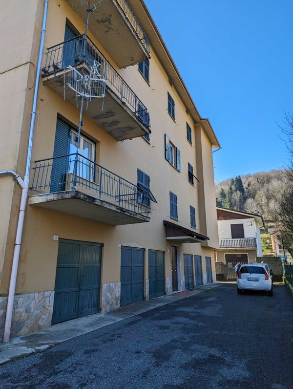 appartamento in vendita a Ronco Scrivia in zona Borgo Fornari