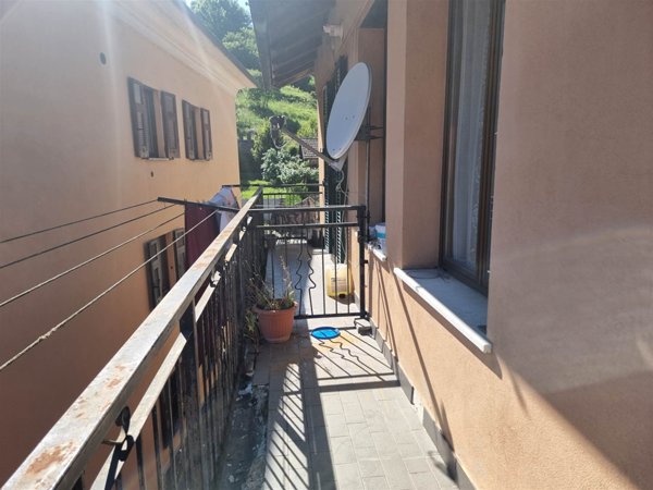 appartamento in vendita a Ronco Scrivia in zona Borgo Fornari