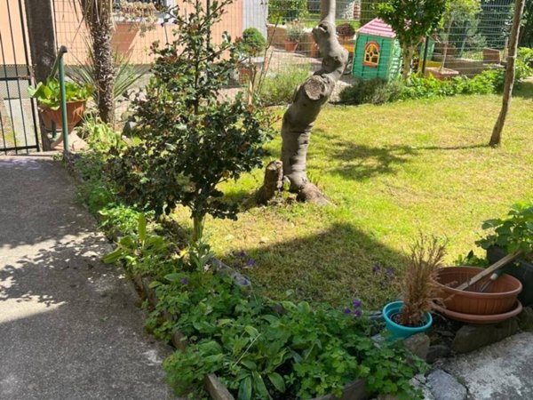 casa indipendente in vendita a Ronco Scrivia