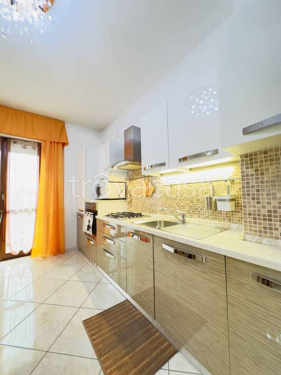appartamento in vendita a Ronco Scrivia in zona Borgo Fornari
