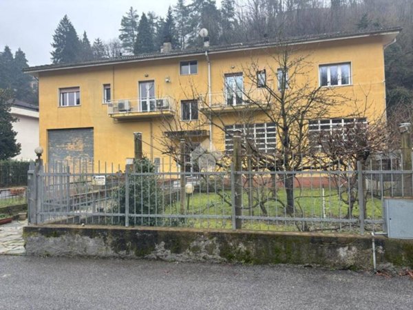 appartamento in vendita a Ronco Scrivia in zona Borgo Fornari