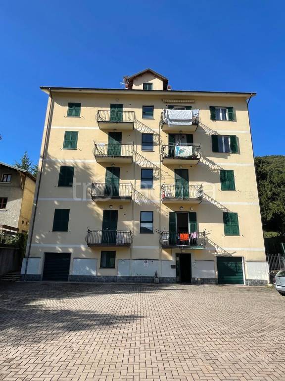 appartamento in vendita a Ronco Scrivia in zona Isolabuona