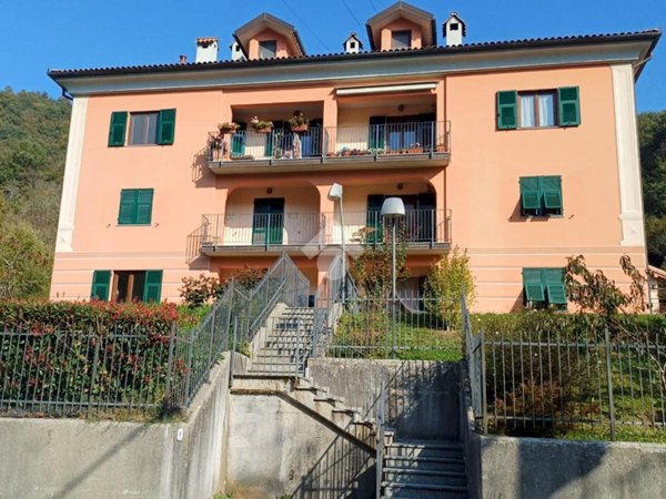 appartamento in vendita a Ronco Scrivia in zona Borgo Fornari