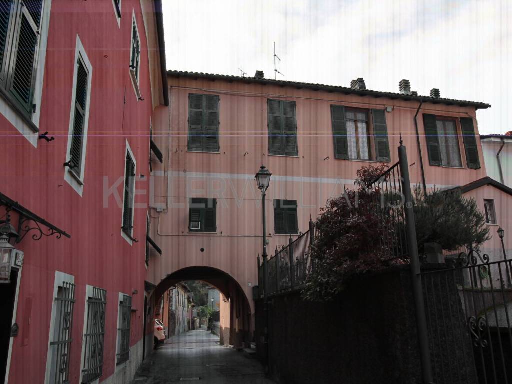 appartamento in vendita a Ronco Scrivia in zona Borgo Fornari