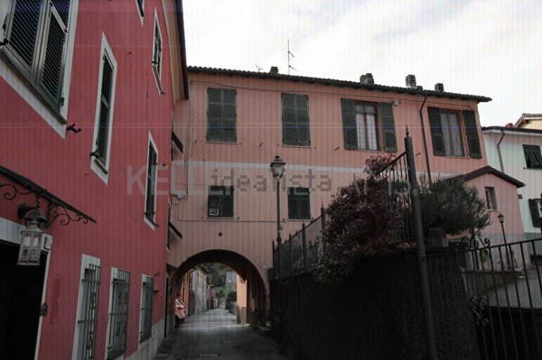 appartamento in vendita a Ronco Scrivia in zona Borgo Fornari