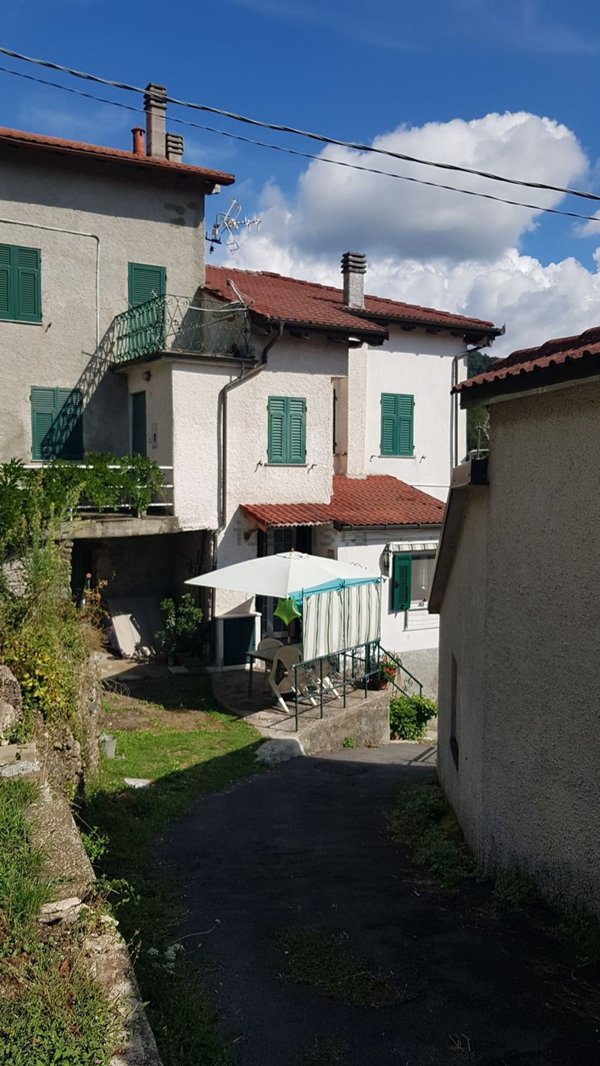 appartamento in vendita a Ronco Scrivia in zona Minceto