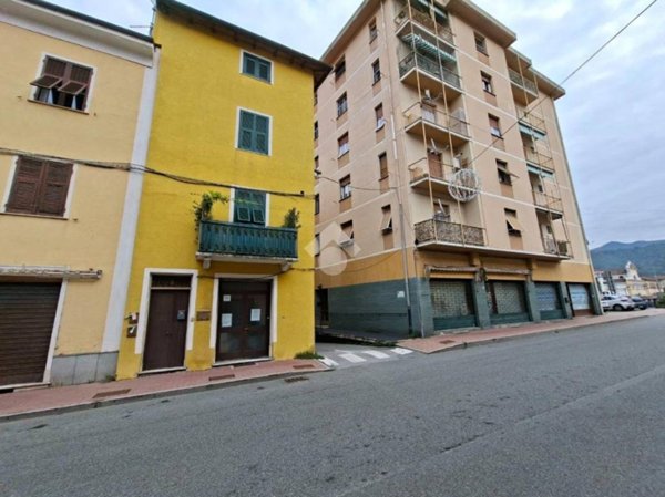 appartamento in vendita a Ronco Scrivia in zona Borgo Fornari
