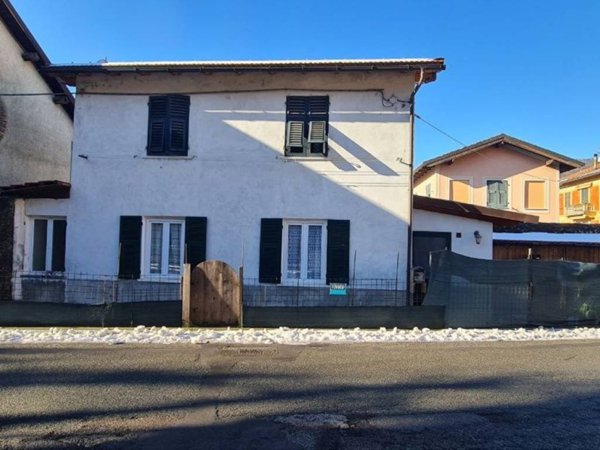 casa indipendente in vendita a Rossiglione