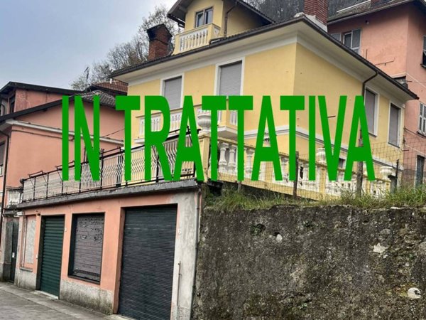 casa indipendente in vendita a Rossiglione