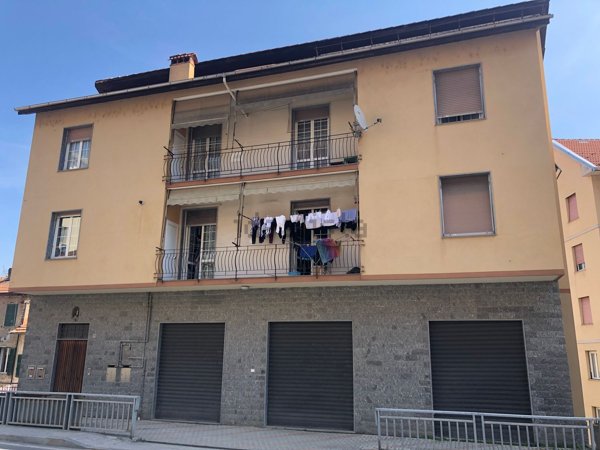 casa indipendente in vendita a Rossiglione