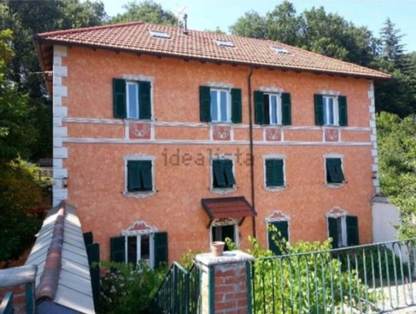 casa indipendente in vendita a Rossiglione