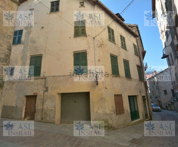 appartamento in vendita a Rossiglione