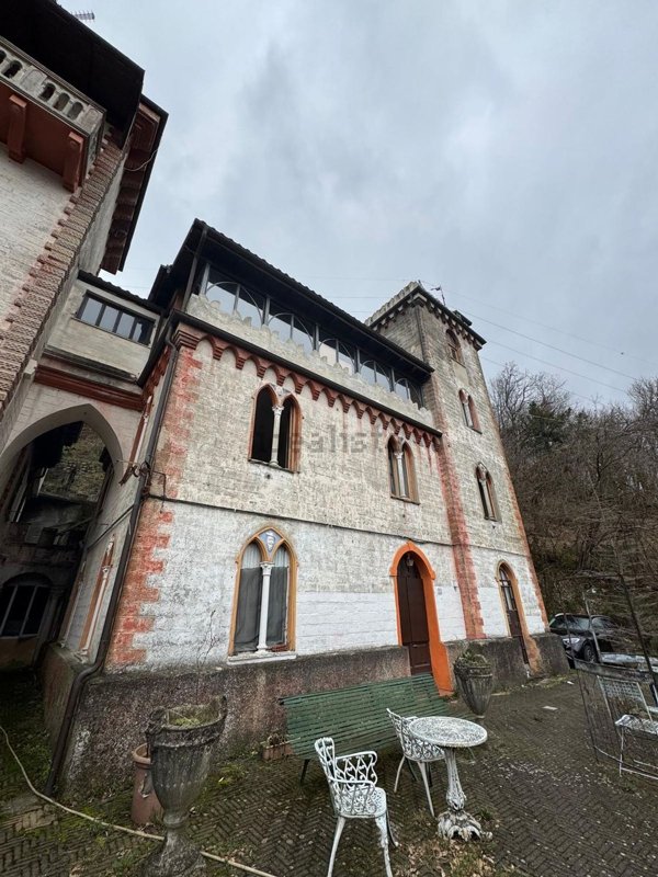 appartamento in vendita a Rossiglione