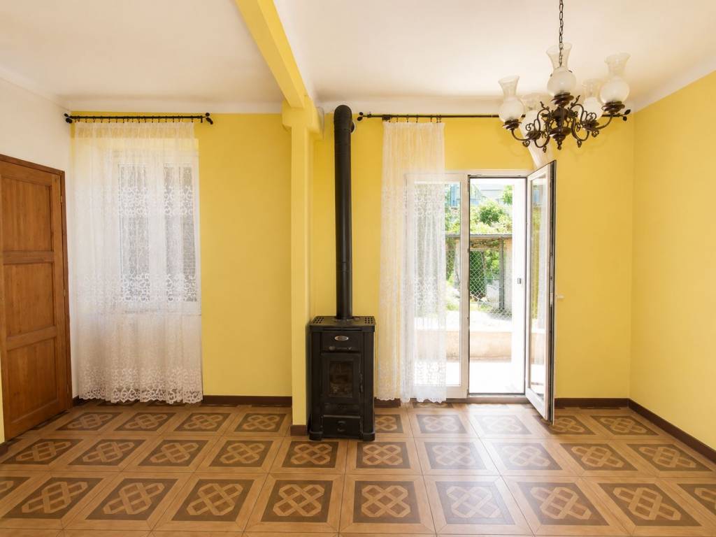 appartamento in vendita a Rossiglione