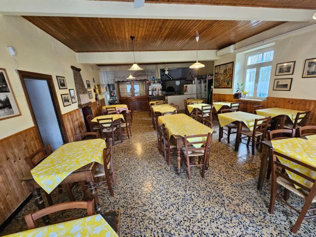 negozio in vendita a Rovegno in zona Loco