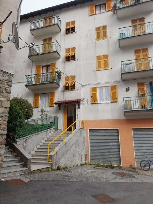 appartamento in vendita a Rovegno in zona Casanova