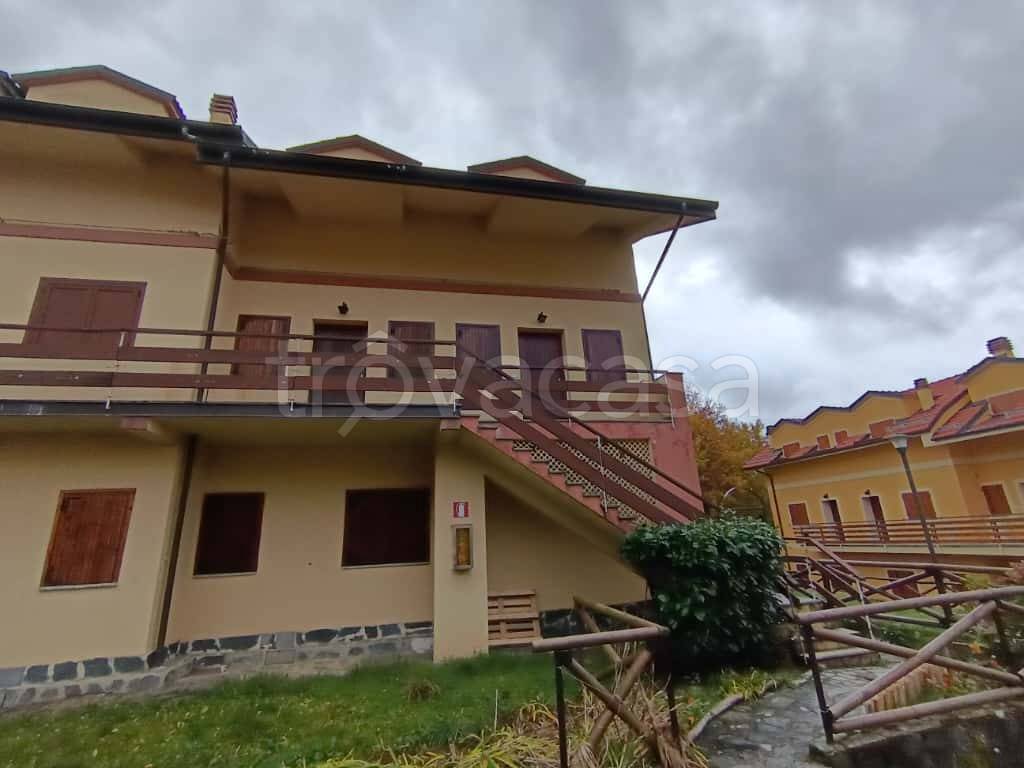 appartamento in vendita a Rovegno in zona Casanova