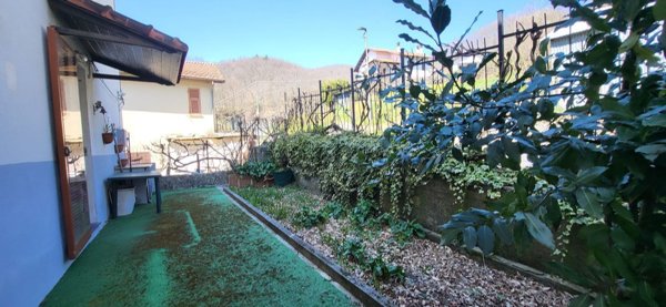 appartamento in vendita a Rovegno