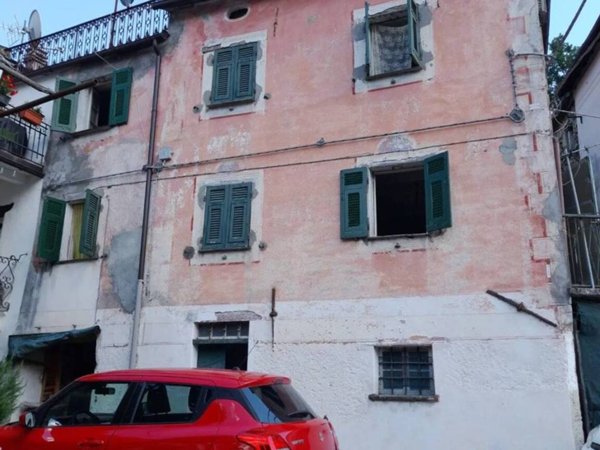 casa indipendente in vendita a Rovegno in zona Garbarino