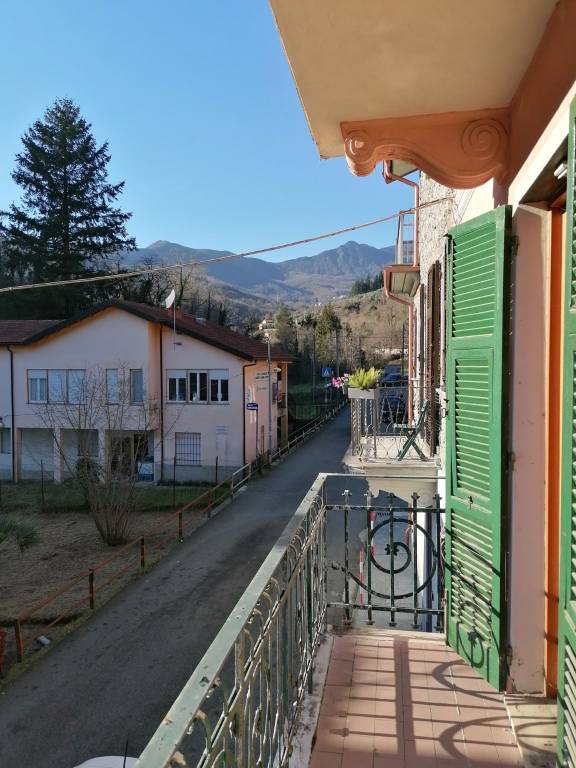 casa indipendente in vendita a San Colombano Certenoli in zona San Colombano