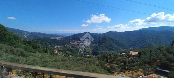 appartamento in vendita a San Colombano Certenoli
