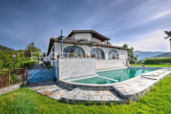 casa indipendente in vendita a San Colombano Certenoli