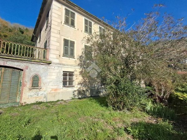 casa indipendente in vendita a San Colombano Certenoli