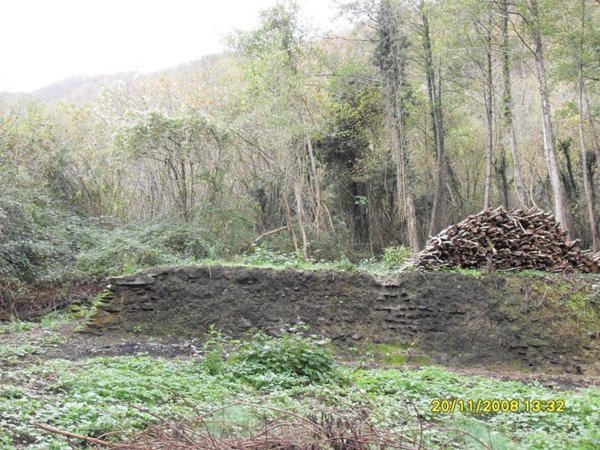 casa indipendente in vendita a San Colombano Certenoli in zona Calvari