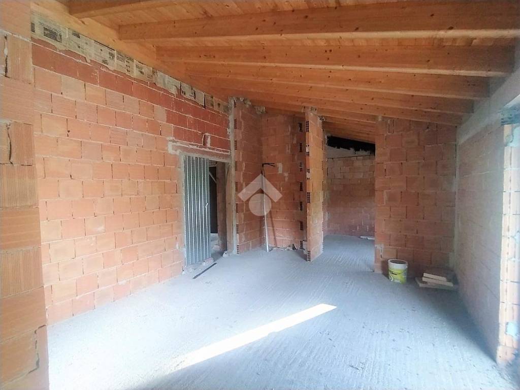 appartamento in vendita a San Colombano Certenoli in zona San Colombano