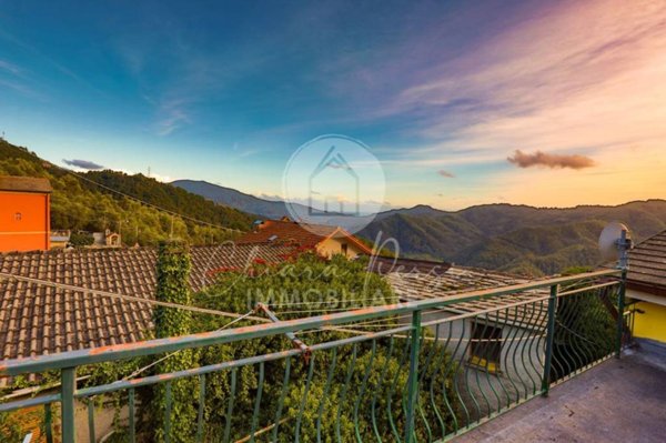 casa indipendente in vendita a San Colombano Certenoli in zona San Colombano