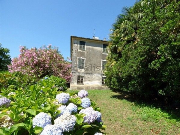 casa indipendente in vendita a San Colombano Certenoli