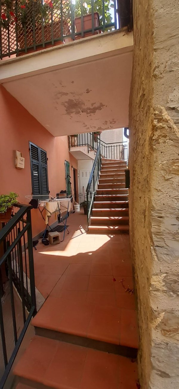 appartamento in vendita a San Colombano Certenoli