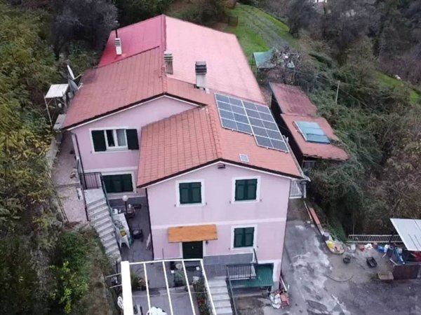 casa indipendente in vendita a San Colombano Certenoli