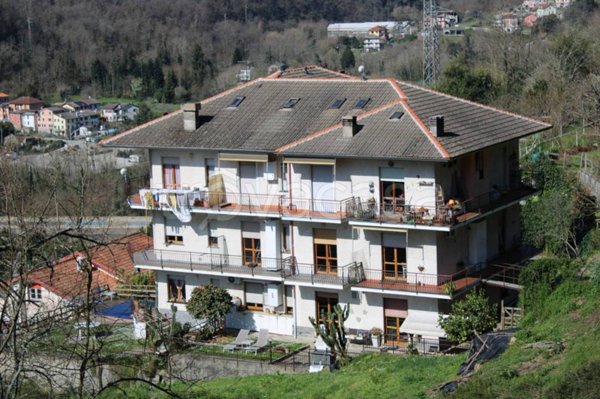 appartamento in vendita a San Colombano Certenoli in zona Calvari