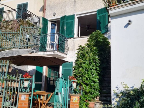 casa indipendente in vendita a San Colombano Certenoli