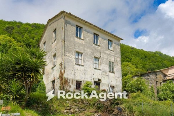 appartamento in vendita a San Colombano Certenoli in zona Camposasco