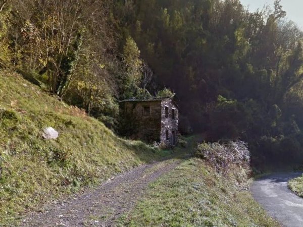 casa indipendente in vendita a San Colombano Certenoli