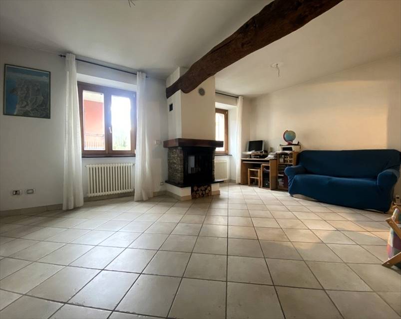 appartamento in vendita a San Colombano Certenoli