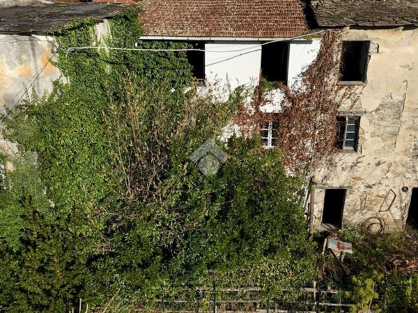 casa semindipendente in vendita a San Colombano Certenoli