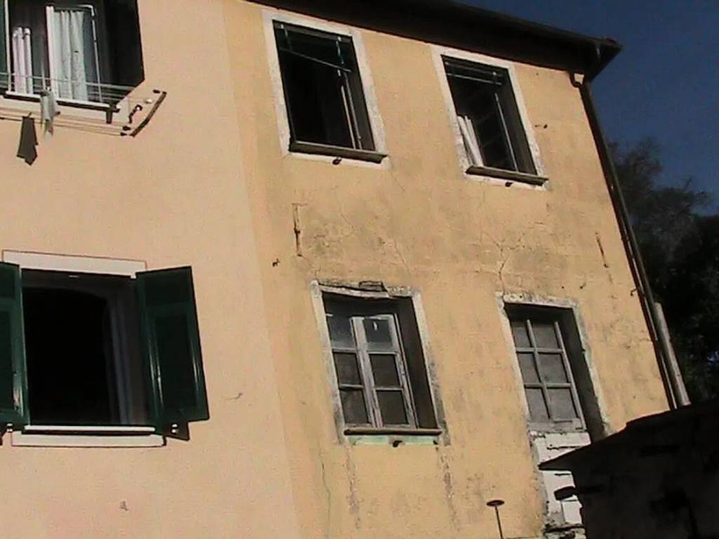 casa indipendente in vendita a San Colombano Certenoli