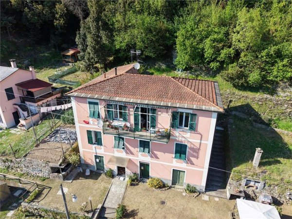 appartamento in vendita a San Colombano Certenoli in zona Aveggio