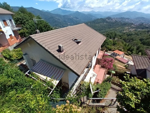 appartamento in vendita a San Colombano Certenoli