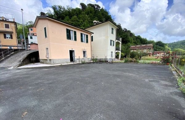 casa indipendente in vendita a San Colombano Certenoli