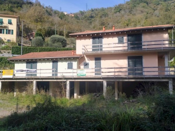 quadrivano in vendita a San Colombano Certenoli in zona San Colombano