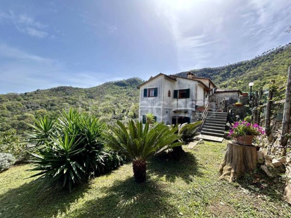 appartamento a Santa Margherita Ligure in zona San Lorenzo della Costa