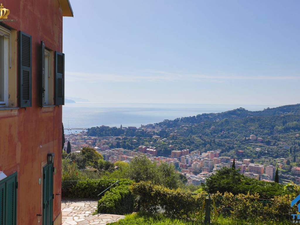 appartamento a Santa Margherita Ligure in zona San Lorenzo della Costa